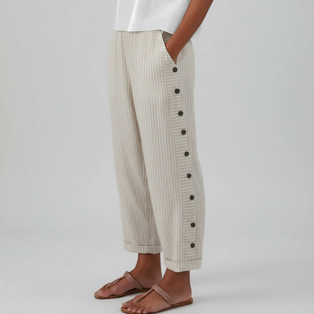 Pantalones de lino a rayas azules con bolsillos laterales