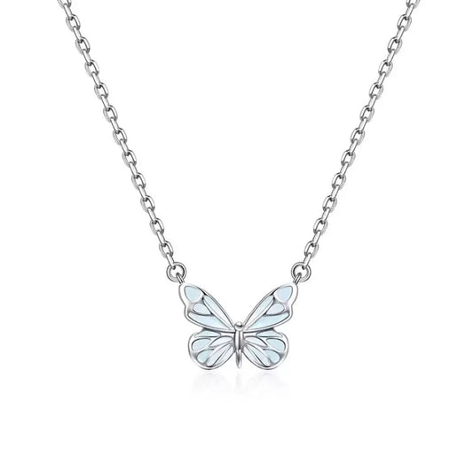 🦋Collar con mariposa azul🦋