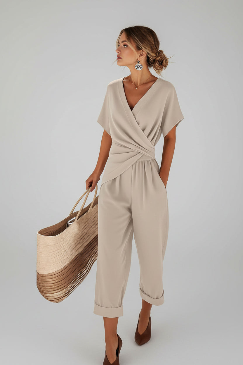 Conjunto Elegante escote en V y corte entallado