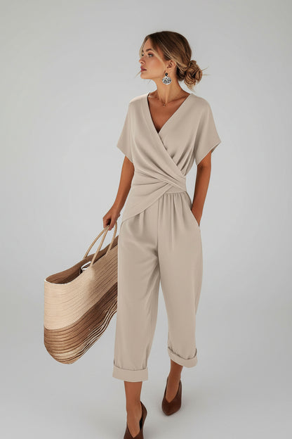Conjunto Elegante escote en V y corte entallado